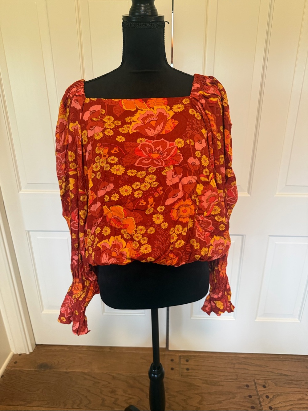 easel Red Floral Square-Neck Balloon Sleeve Blouse